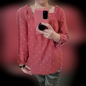 Size: Medium, Old Navy, dusty red, quarter length sleeve